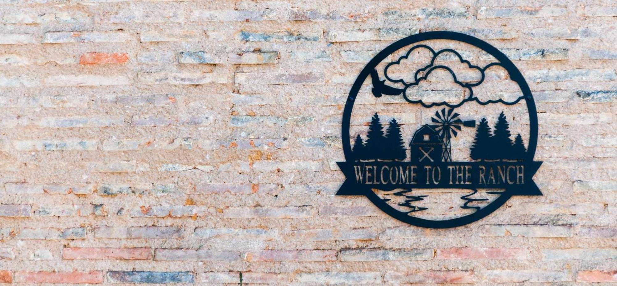 Hotel Le Ranch Brûlon Екстериор снимка